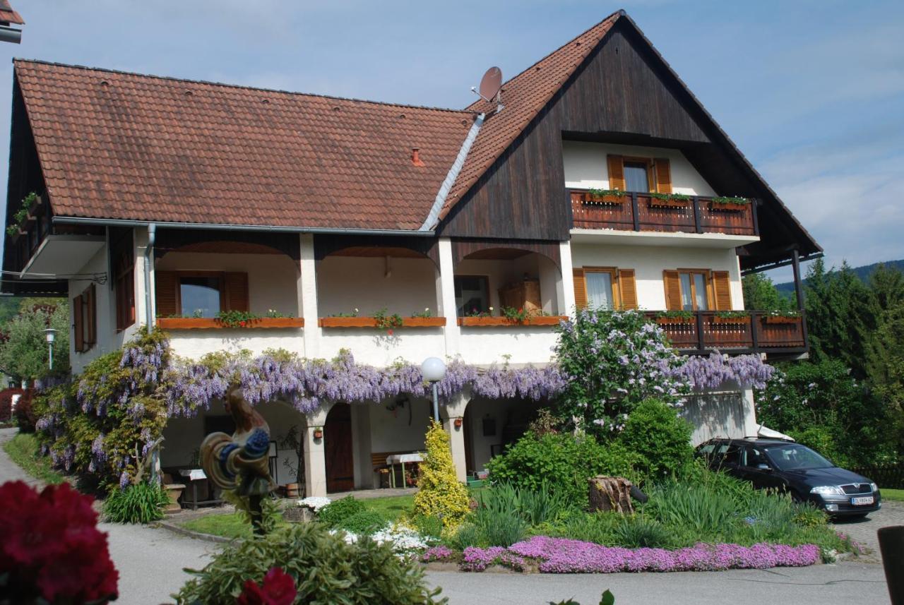 Gaestehaus Der Gamser Winzerstube Bad Gams Exterior foto